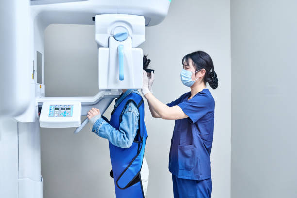 Best Emergency Tooth Extraction in Tara Hills, CA